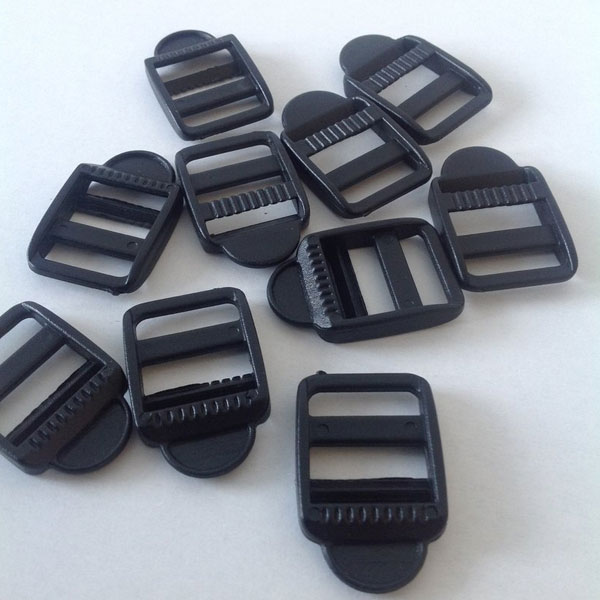 20mm corrosion-Resistant Plastic Ladderlock Black Buckles