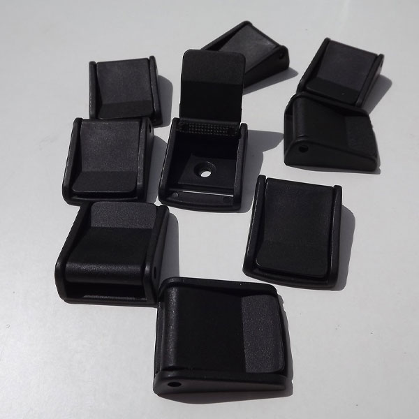 25mm Durable & Versatile Black Plastic Cam Lever Flap Buckle