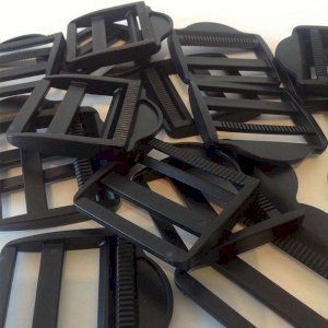 Secure & Lightweight 50mm Plastic Ladderlock Mechanism Black Buckles 